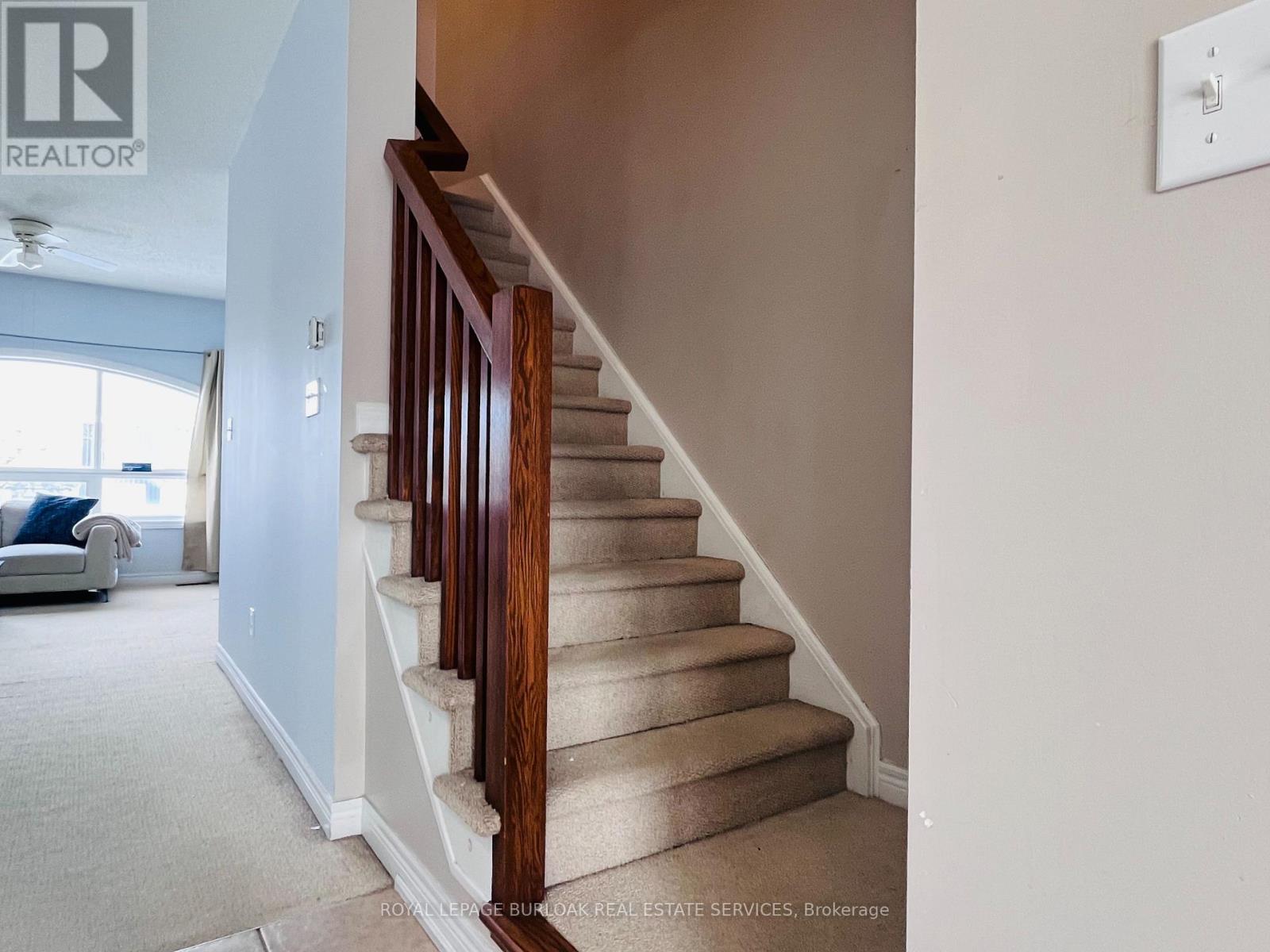 5053 Bidwell Common, Burlington, Ontario  L7L 0A4 - Photo 12 - W12732698