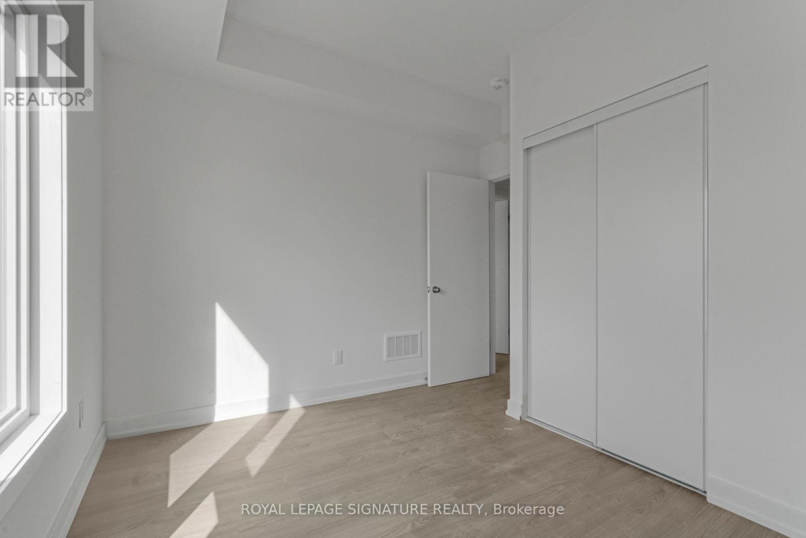 201d - 16 Melbourne Avenue, St. Catharines, Ontario L2P 0G5 - Photo 16 - X12957052