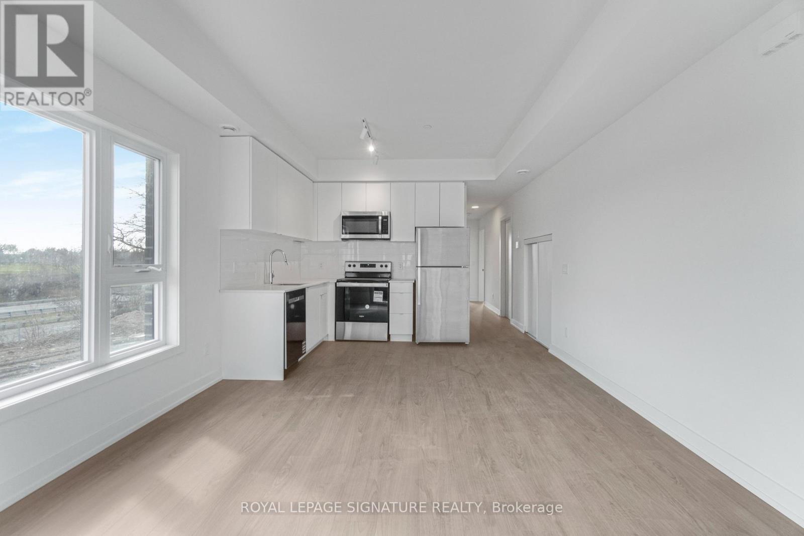 201d - 16 Melbourne Avenue, St. Catharines, Ontario L2P 0G5 - Photo 5 - X12957052