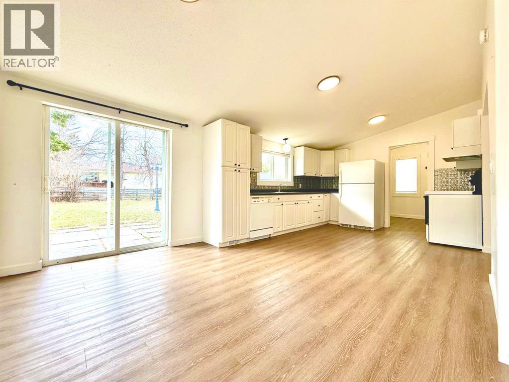 1144 James Avenue, Pincher Creek, Alberta  T0K 1W0 - Photo 11 - A2298998