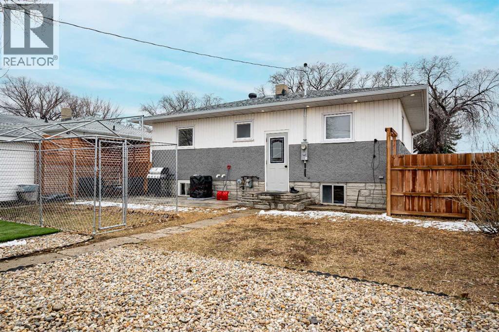 401 Broadway Avenue E, Redcliff, Alberta  T0J 2P0 - Photo 23 - A2298144