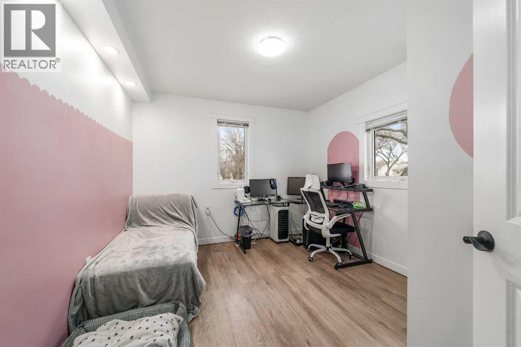 401 Broadway Avenue E, Redcliff, Alberta  T0J 2P0 - Photo 15 - A2298144