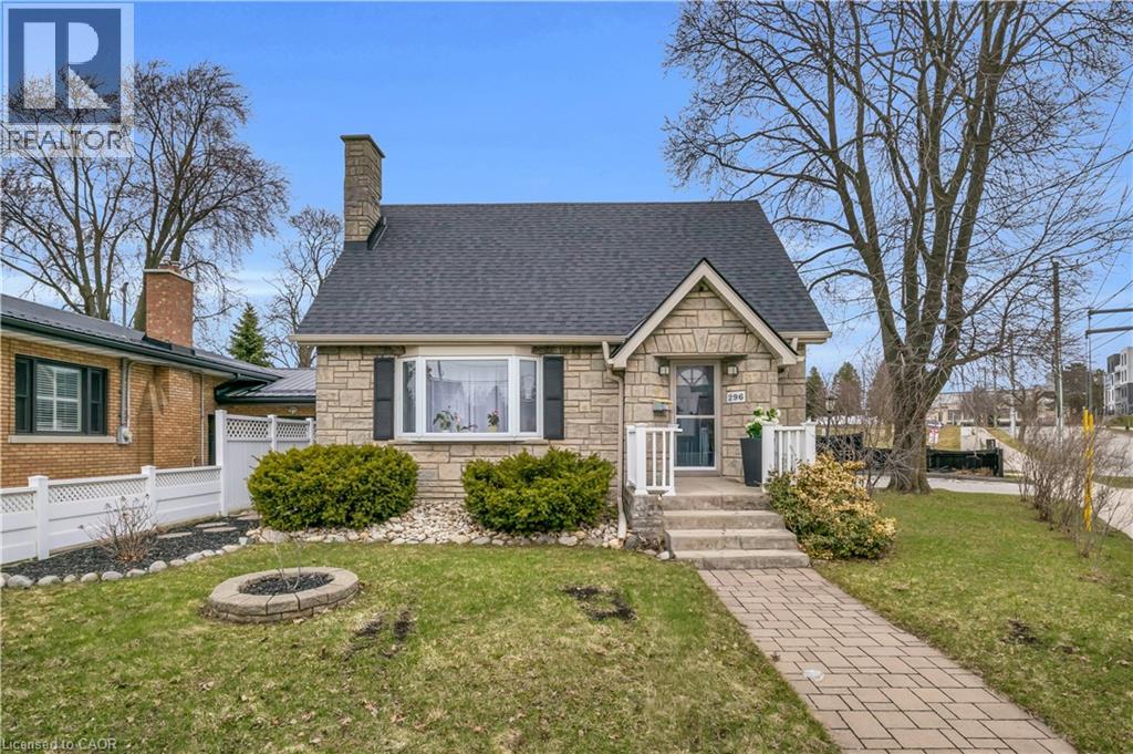 296 Weber Street E, Kitchener, Ontario  N2H 1G2 - Photo 2 - 40817554