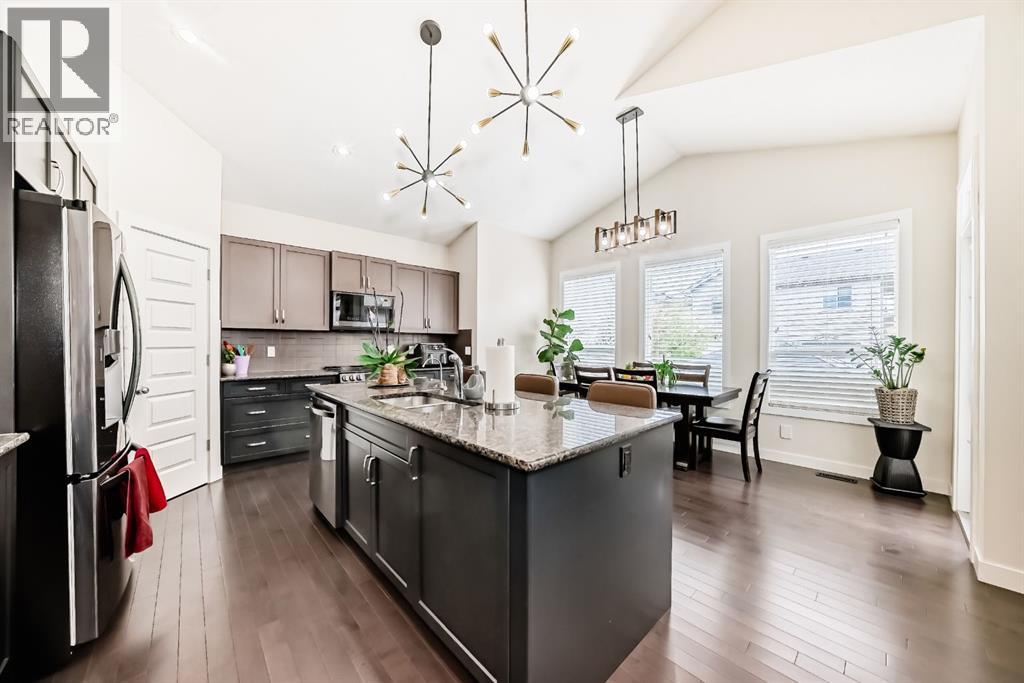 612 Montgomery Close SE, High River, Alberta  T1V 0B7 - Photo 8 - A2293601