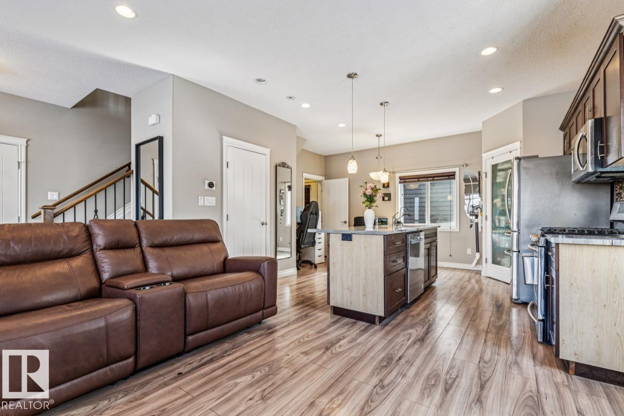 12513 120 Av Nw, Edmonton, Alberta  T5L 2P8 - Photo 5 - E4479769