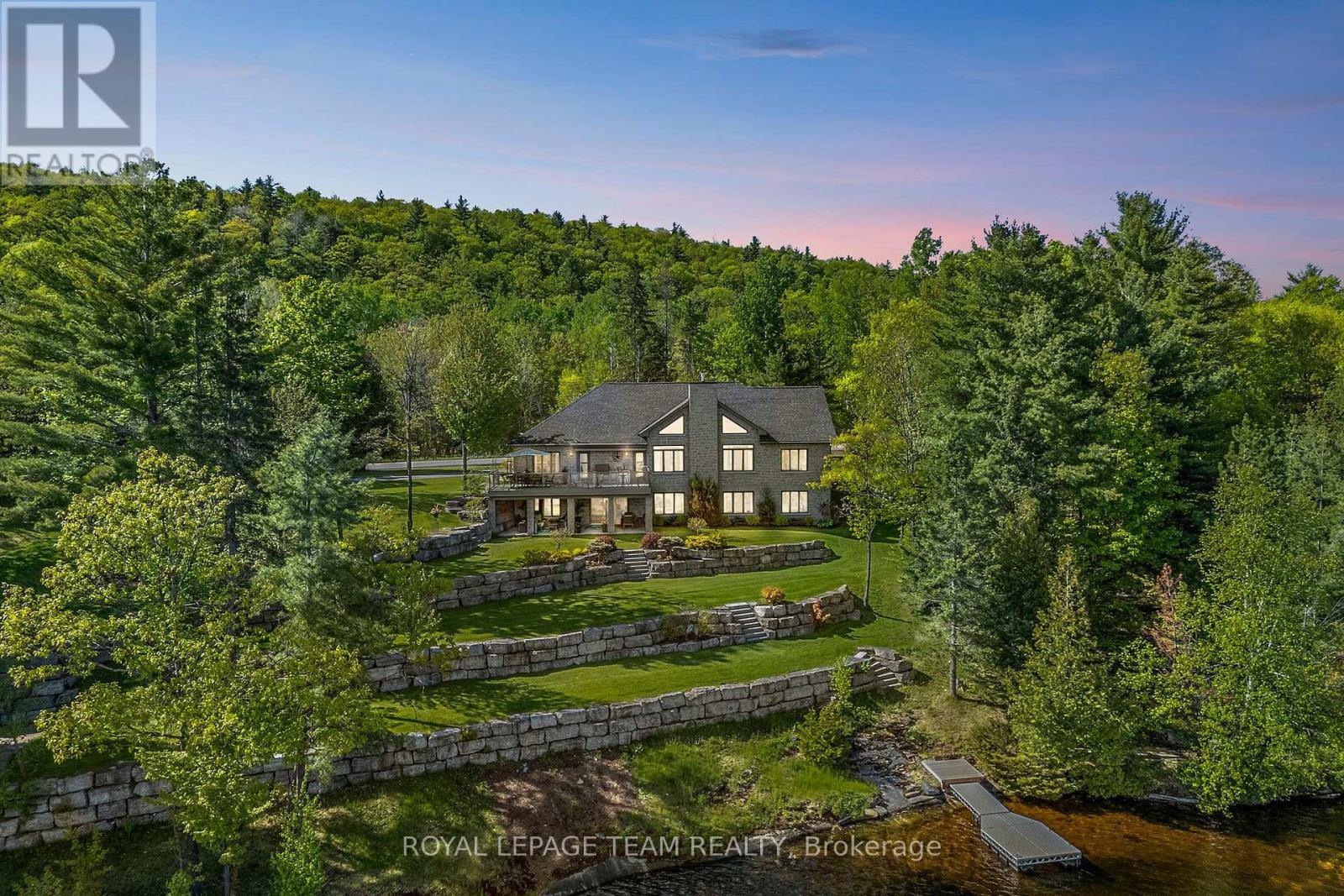 2803 CENTENNIAL LAKE ROAD, Greater Madawaska, Ontario