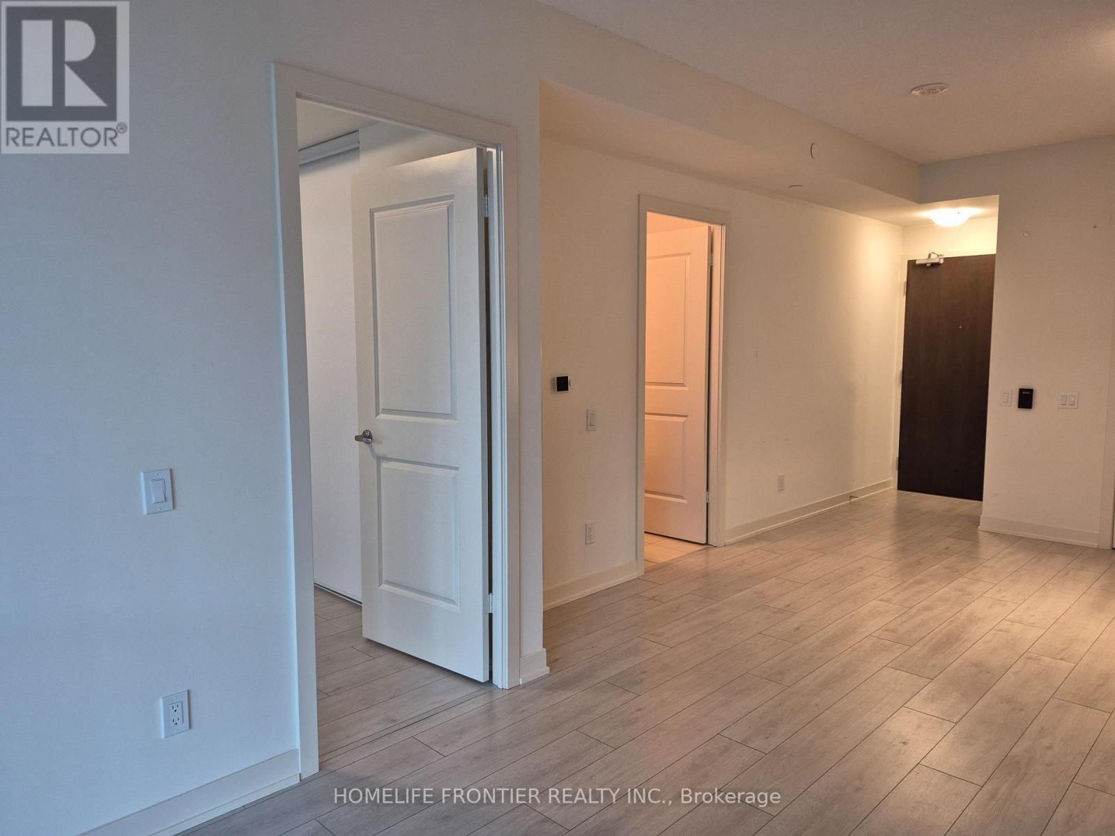 1915 - 4955 Yonge Street, Toronto, Ontario  M2N 0L8 - Photo 6 - C12957262