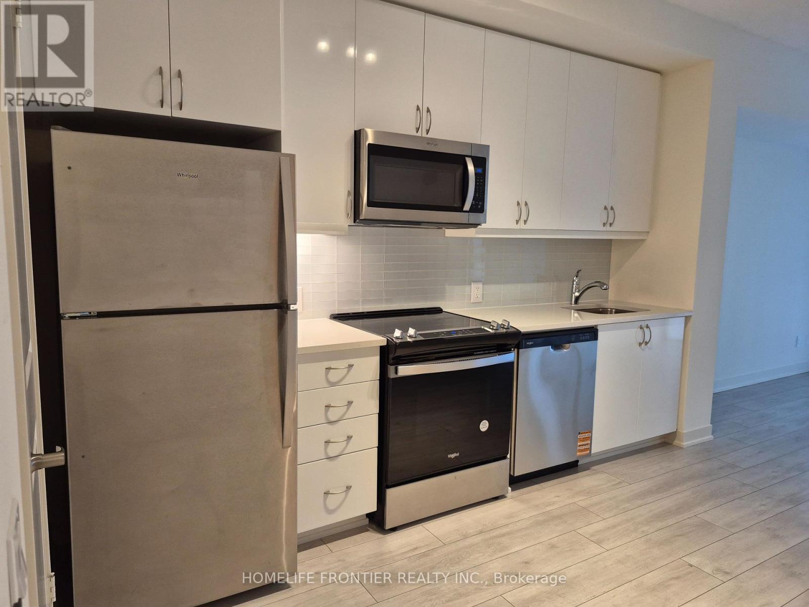 1915 - 4955 Yonge Street, Toronto, Ontario  M2N 0L8 - Photo 9 - C12957262