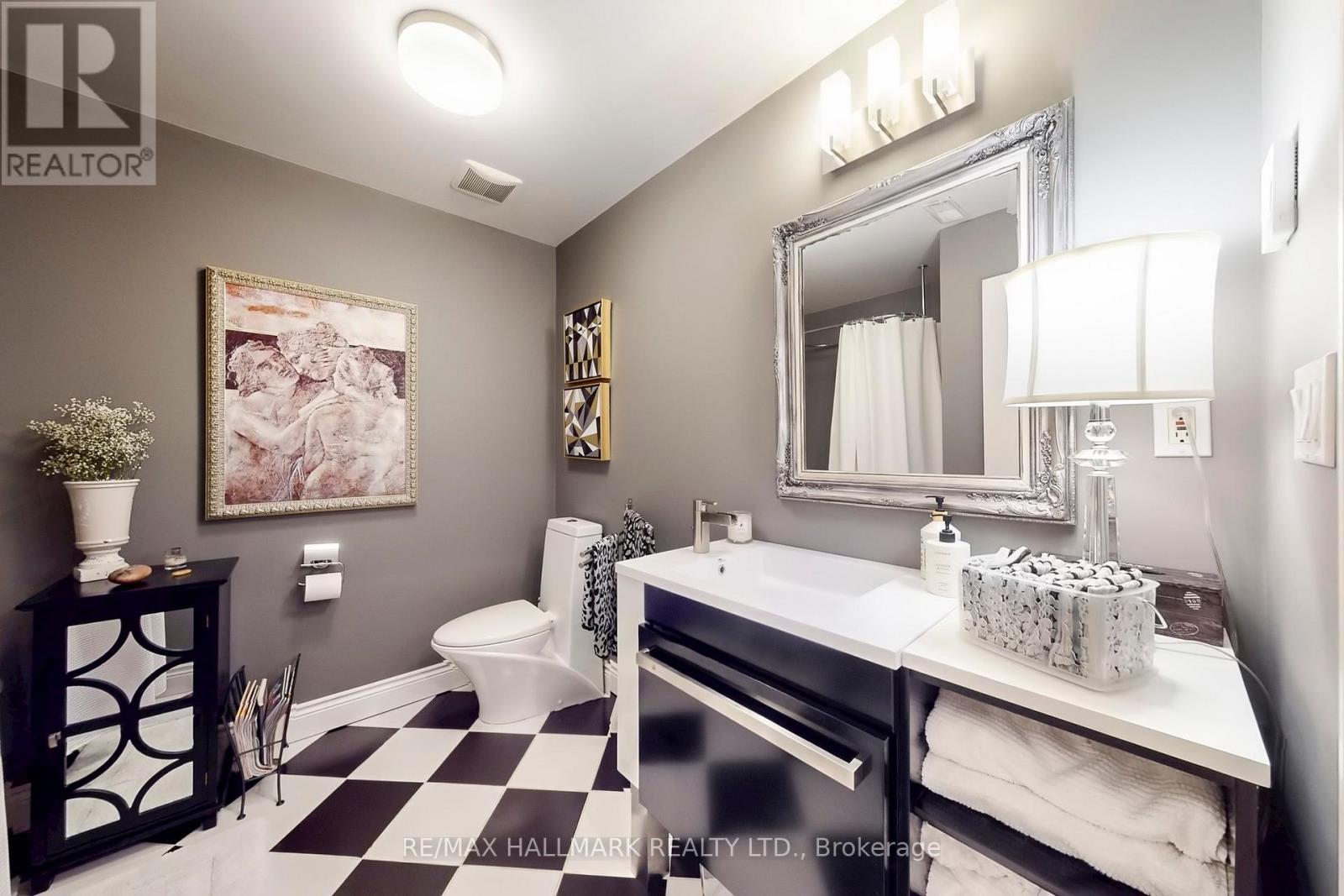 2184 Queen Street E, Toronto, Ontario  M4E 1E6 - Photo 21 - E12957246