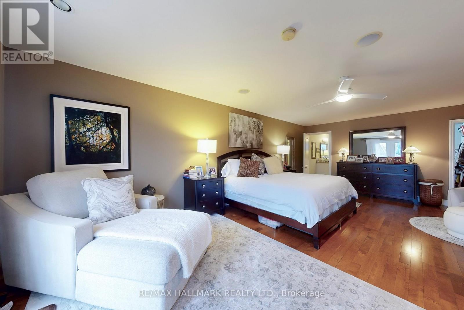 2184 Queen Street E, Toronto, Ontario  M4E 1E6 - Photo 24 - E12957246