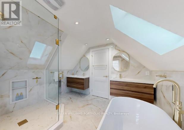 Main - 22 Pitt Avenue, Toronto, Ontario  M1L 2R1 - Photo 7 - E12882582