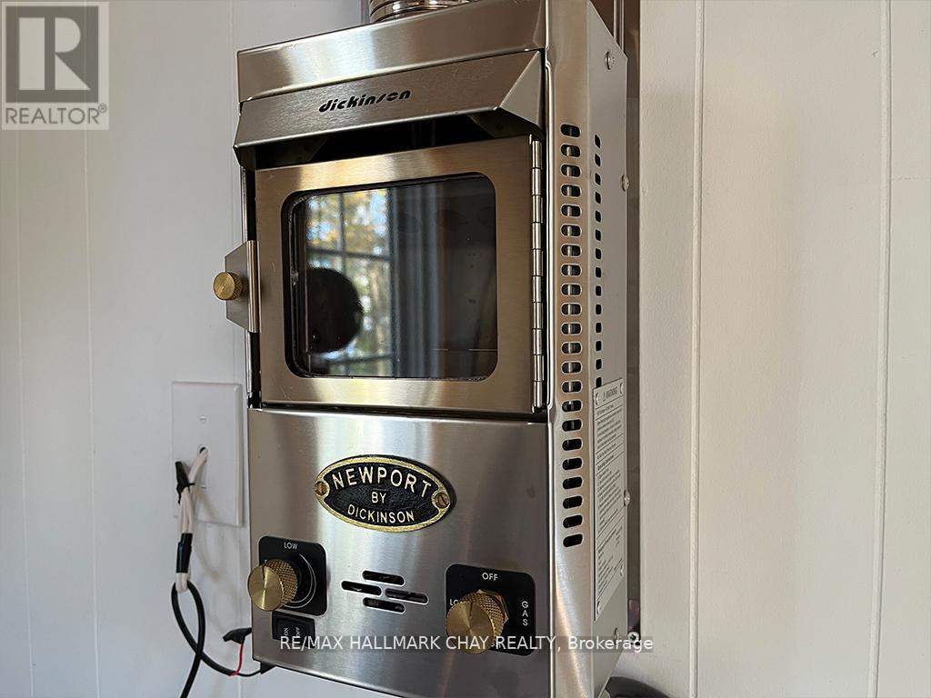 1133 Fire Route A1 Street, Gravenhurst, Ontario  P1P 1R3 - Photo 12 - X12340931