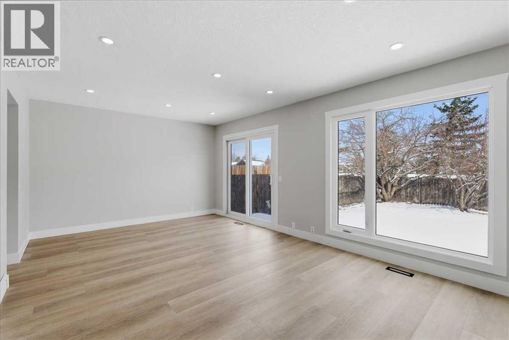 172 Abinger Crescent Ne, Calgary, Alberta  T2A 6L3 - Photo 8 - A2297799