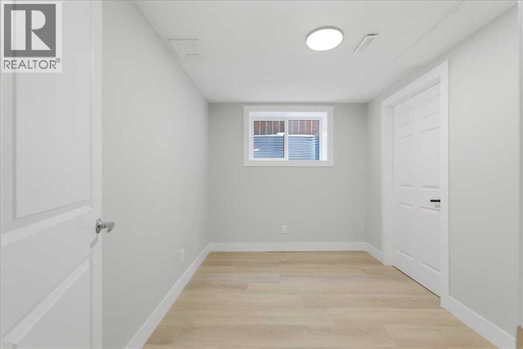 172 Abinger Crescent Ne, Calgary, Alberta  T2A 6L3 - Photo 28 - A2297799