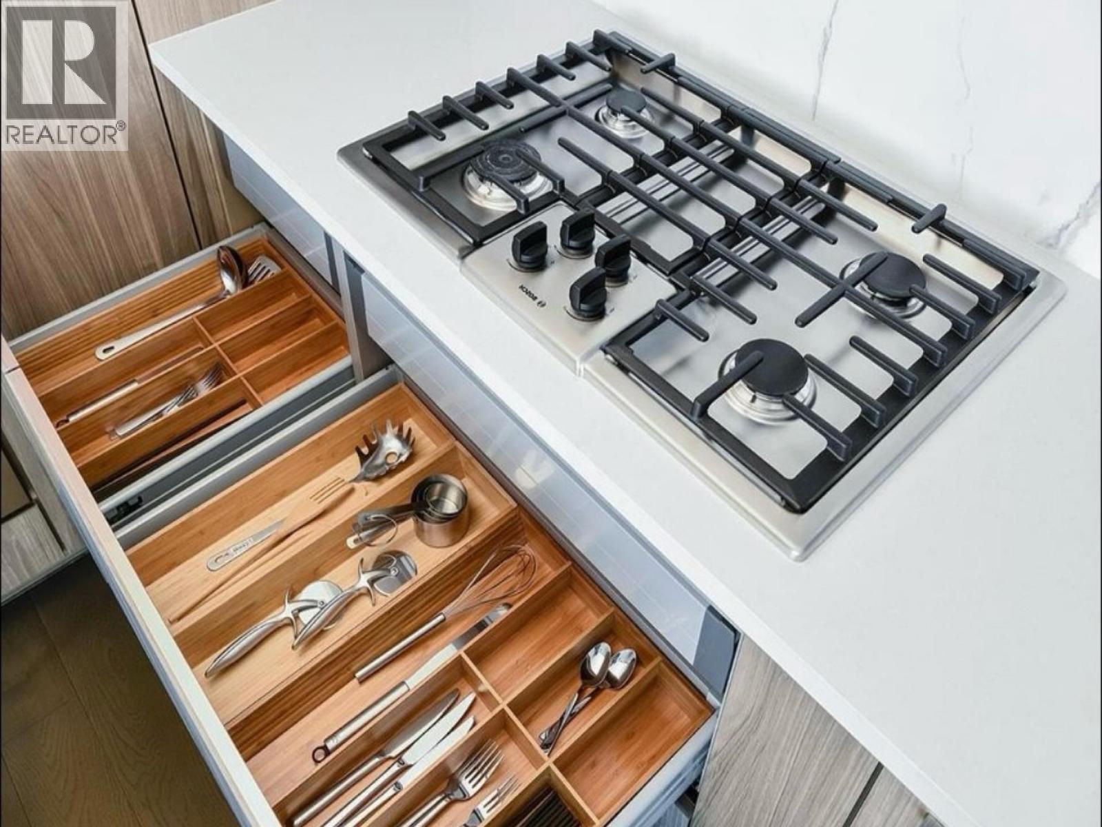 1601 4890 Lougheed Highway, Burnaby, British Columbia V5C 0N2 - Photo 5 - R2970113