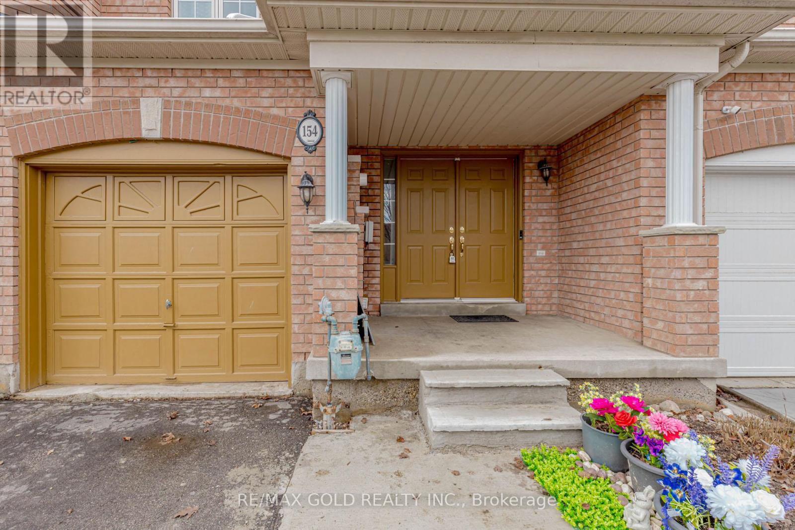 154 Brussels Avenue, Brampton, Ontario  L6Z 0E1 - Photo 4 - W12957260