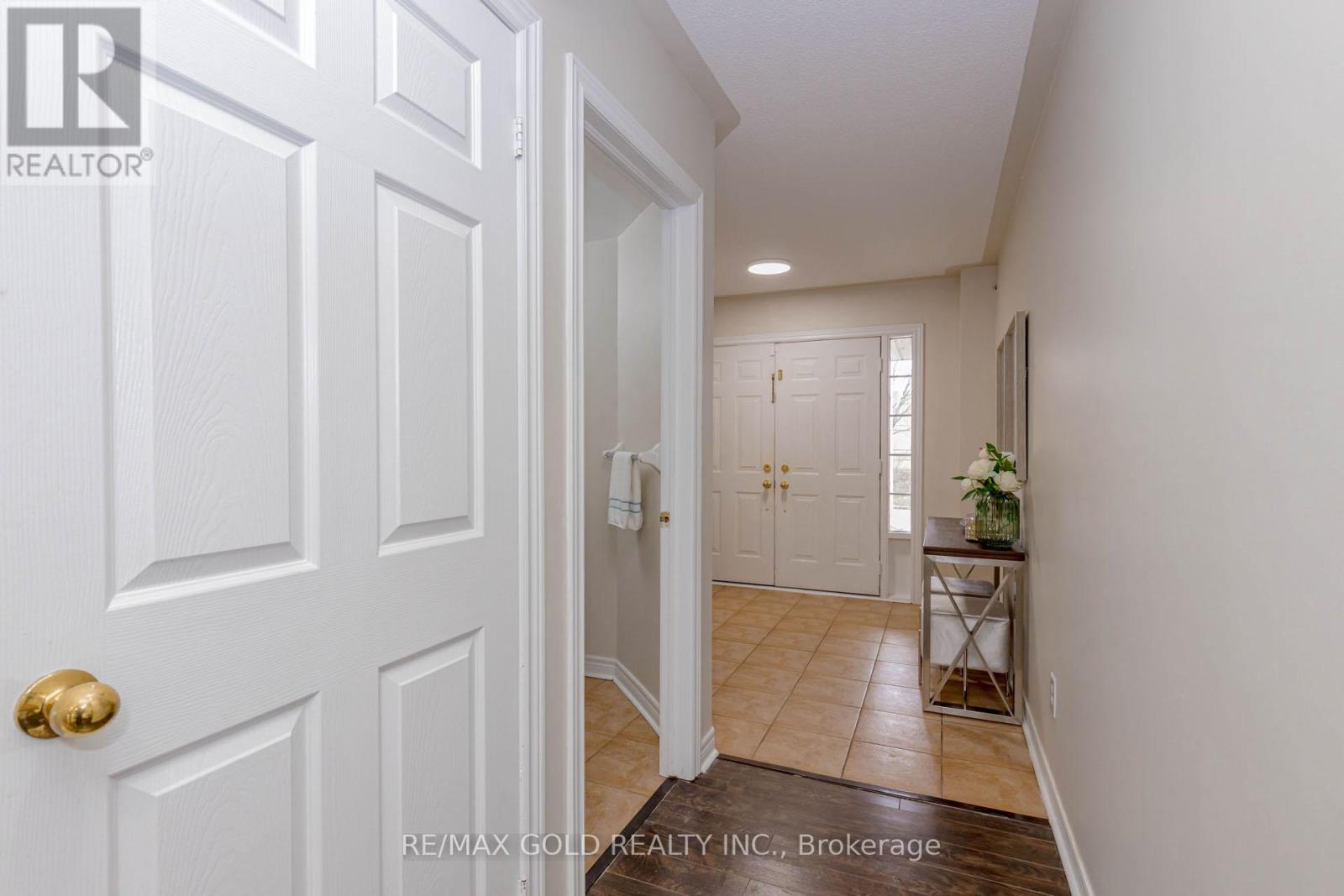 154 Brussels Avenue, Brampton, Ontario  L6Z 0E1 - Photo 9 - W12957260