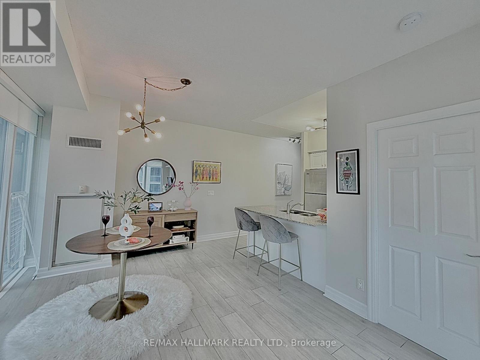 323 - 58 Marine Parade Drive, Toronto, Ontario  M8V 4G1 - Photo 8 - W12957266