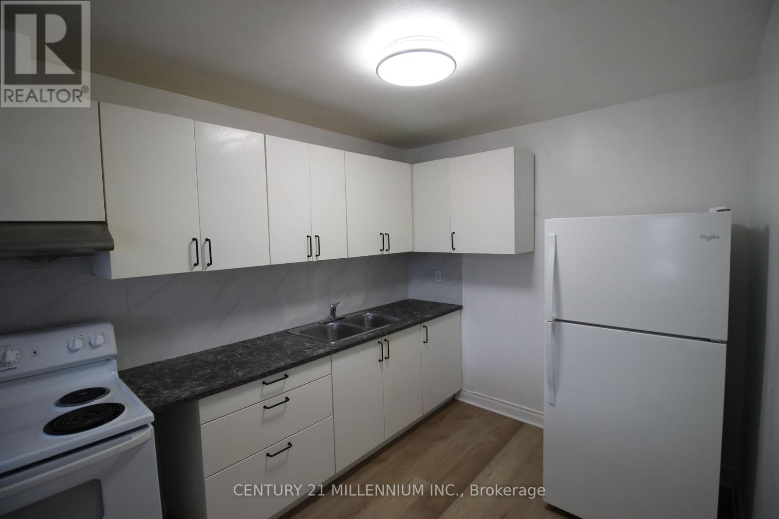 Upper - 2991 Islington Avenue, Toronto, Ontario  M9L 2K9 - Photo 15 - W12957276