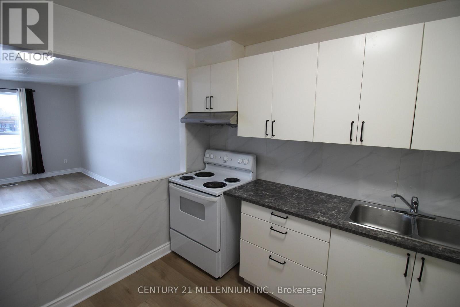 Upper - 2991 Islington Avenue, Toronto, Ontario  M9L 2K9 - Photo 16 - W12957276