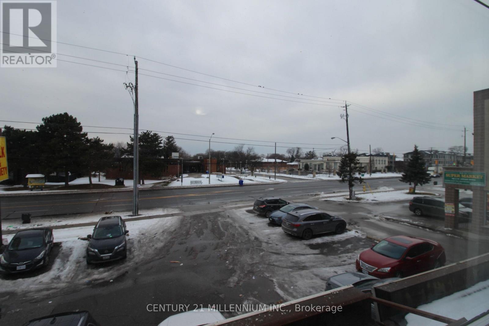 Upper - 2991 Islington Avenue, Toronto, Ontario  M9L 2K9 - Photo 9 - W12957276