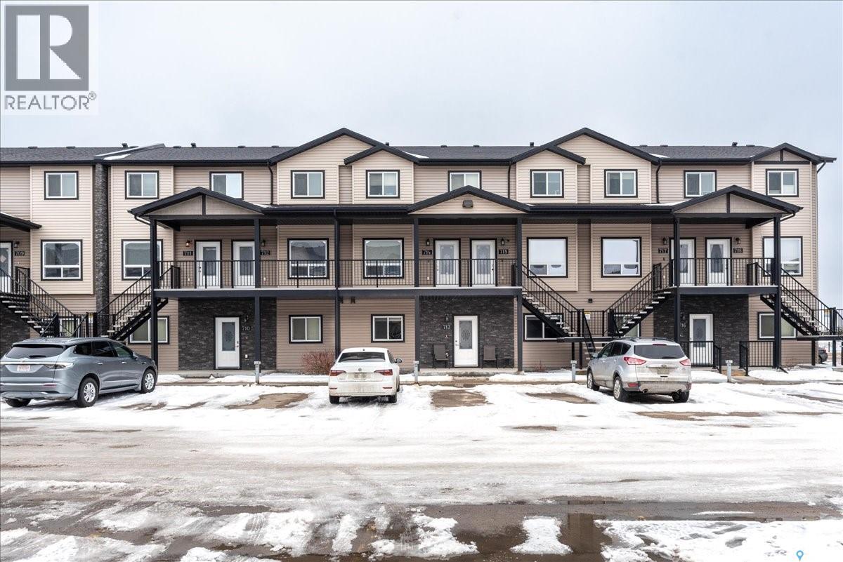 713 3806 Dewdney Avenue E, Regina, Saskatchewan  S4Z 0A6 - Photo 2 - SK032051