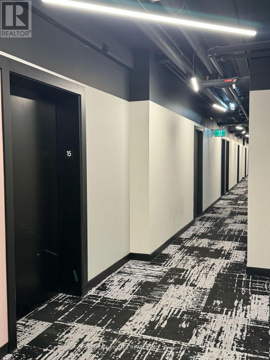 1502 - 1 Jarvis Street, Hamilton, Ontario  L8R 0A8 - Photo 2 - X12957252