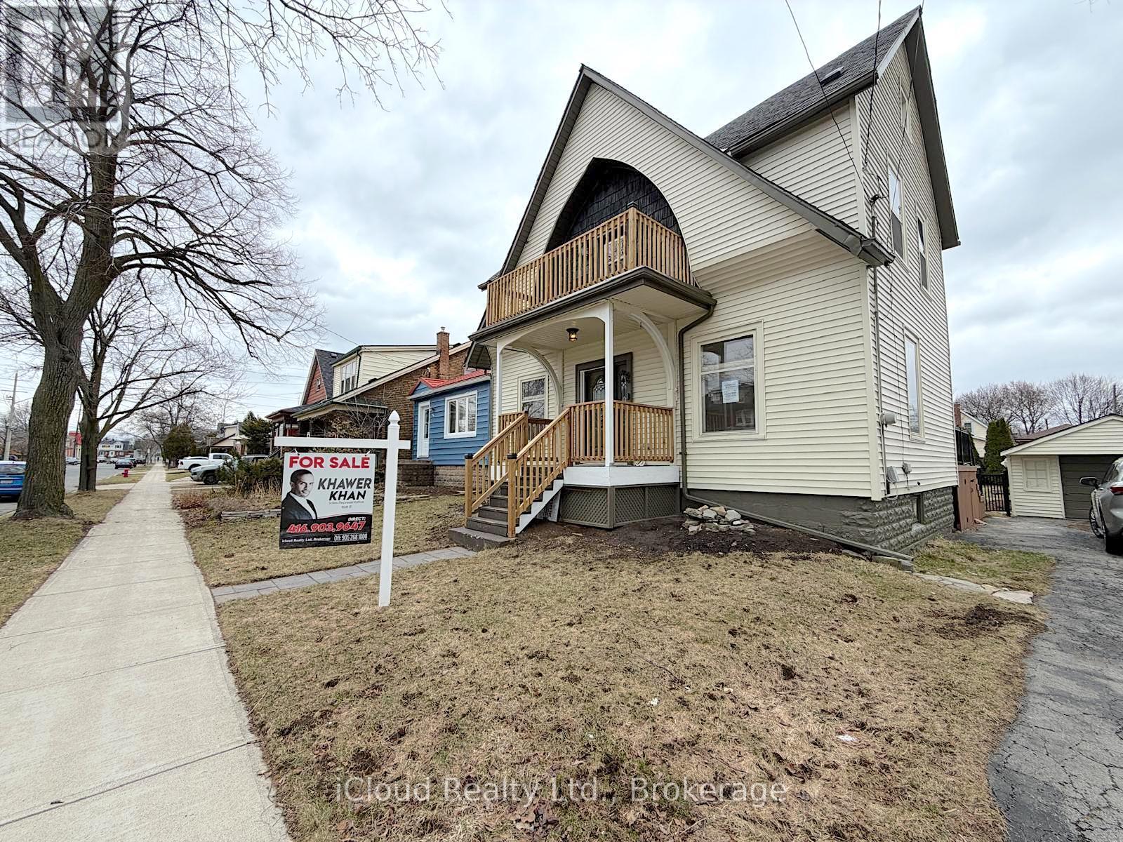 405 UPPER WENTWORTH STREET, Hamilton, Ontario