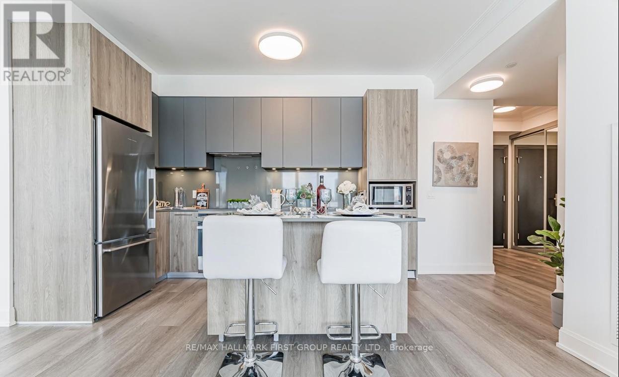 38 Water Walk Drive, Markham, Ontario  L3R 6M8 - Photo 18 - N12956914