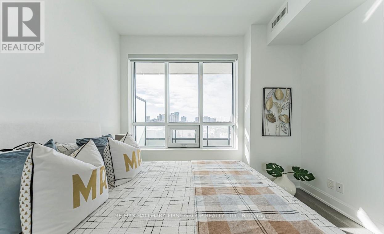 38 Water Walk Drive, Markham, Ontario  L3R 6M8 - Photo 21 - N12956914