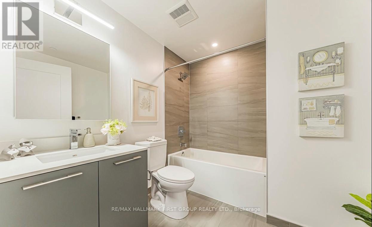 38 Water Walk Drive, Markham, Ontario  L3R 6M8 - Photo 22 - N12956914