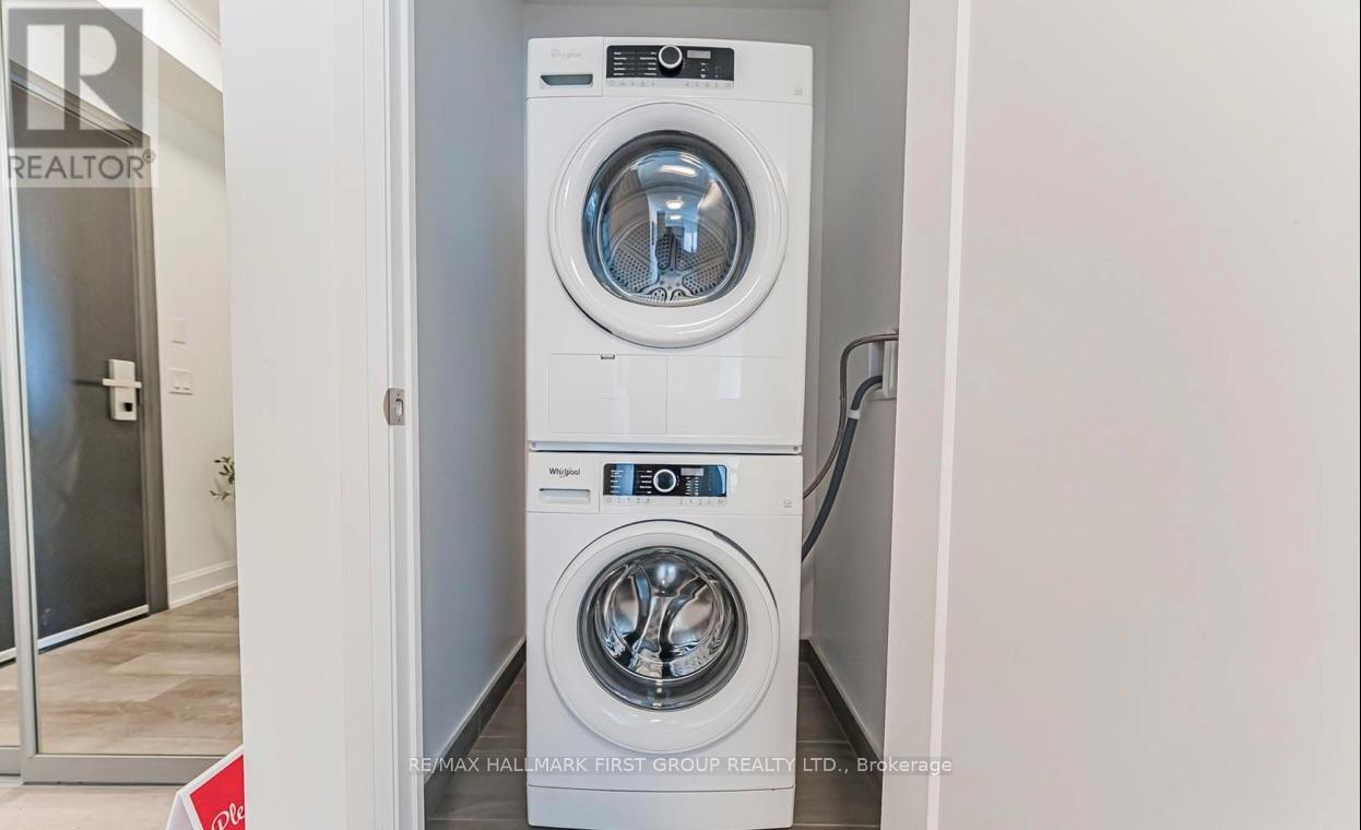 38 Water Walk Drive, Markham, Ontario  L3R 6M8 - Photo 37 - N12956914