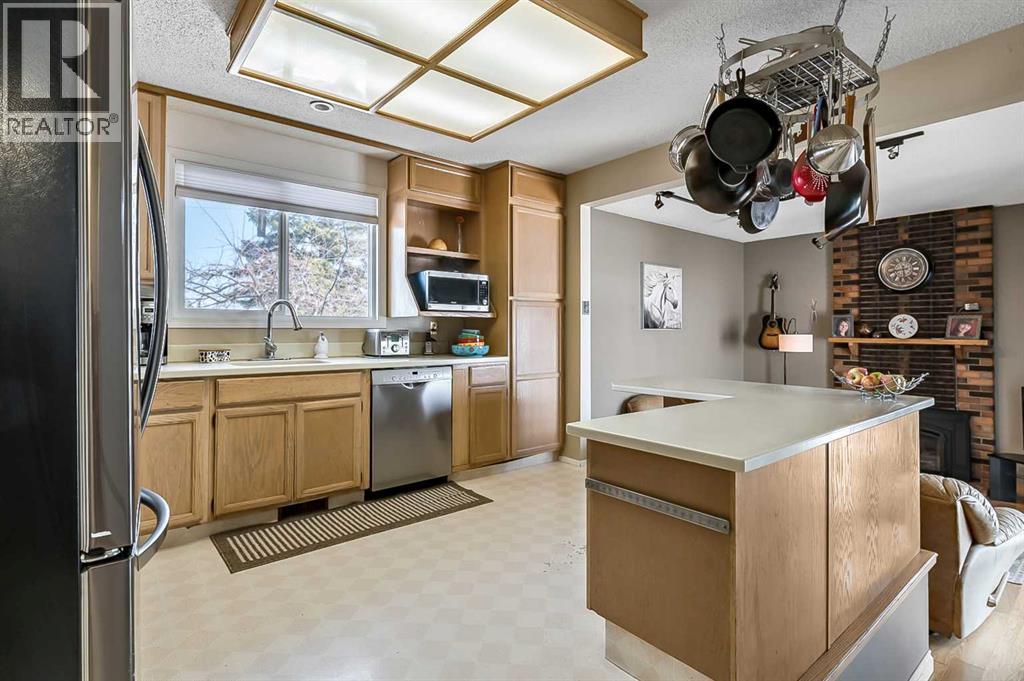 120050 466 Avenue E, Rural Foothills County, Alberta  T1V 1N3 - Photo 9 - A2299029