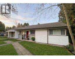 790 15TH STREET, West Vancouver, British Columbia