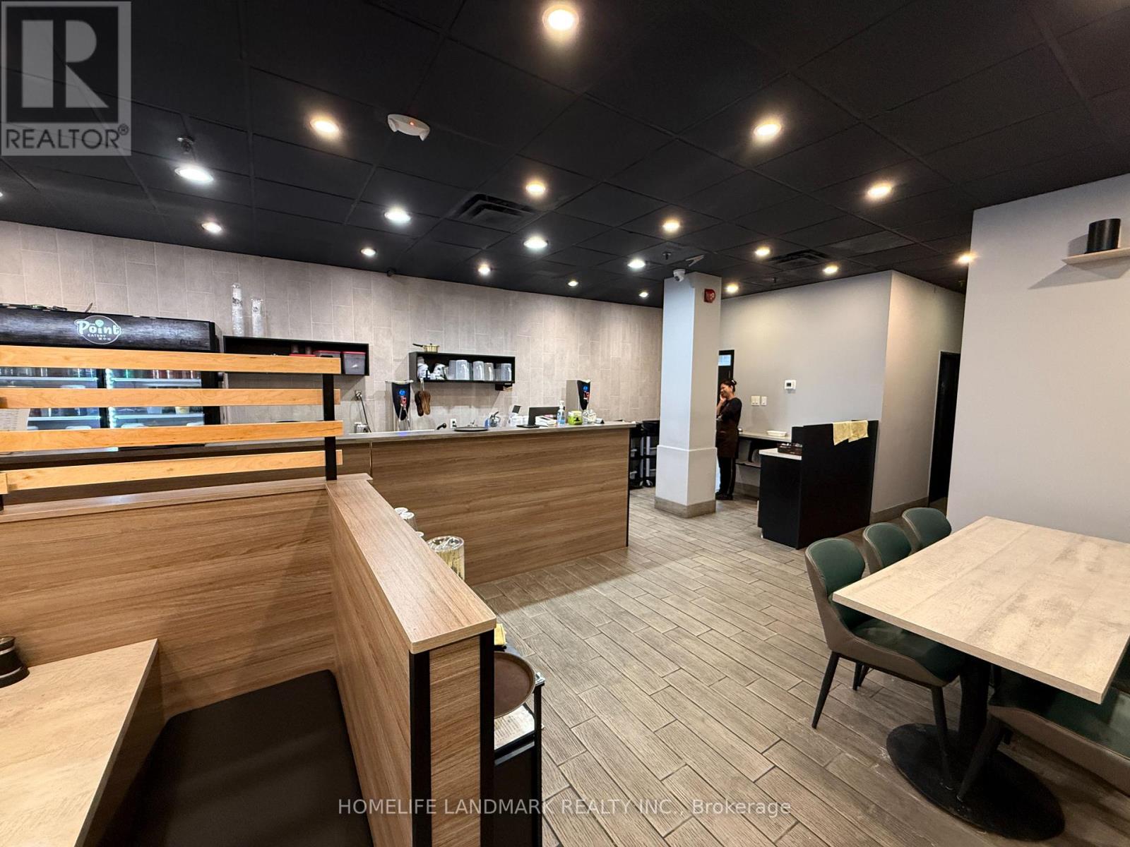 16775 Yonge Street, Newmarket, Ontario  L3Y 8J4 - Photo 12 - N12948710