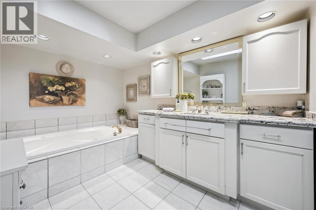 3012 First Street, Burlington, Ontario  L7N 1C3 - Photo 8 - 40721018