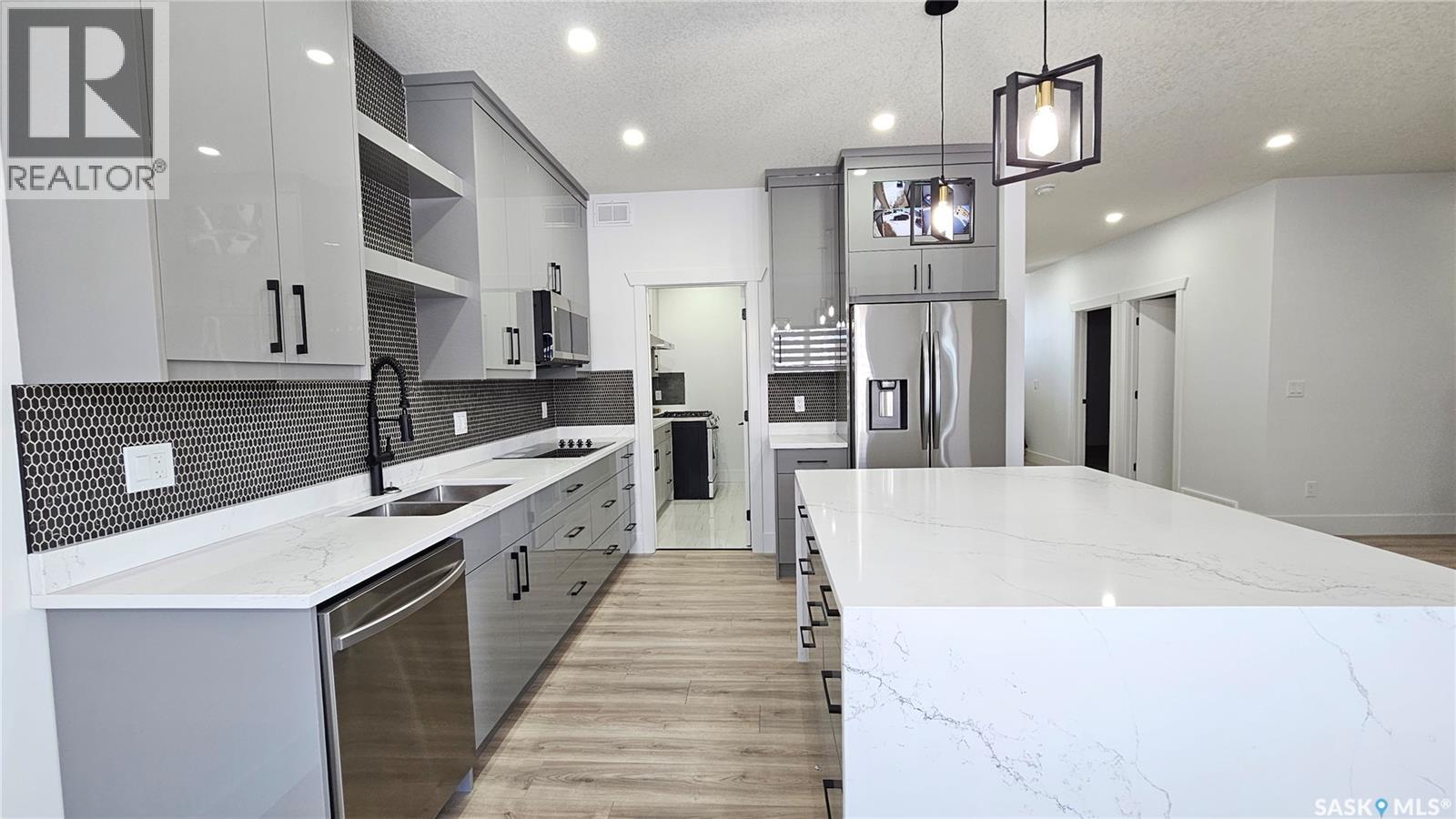 371 Sharma Crescent, Saskatoon, Saskatchewan  S7W 1K9 - Photo 4 - SK009860