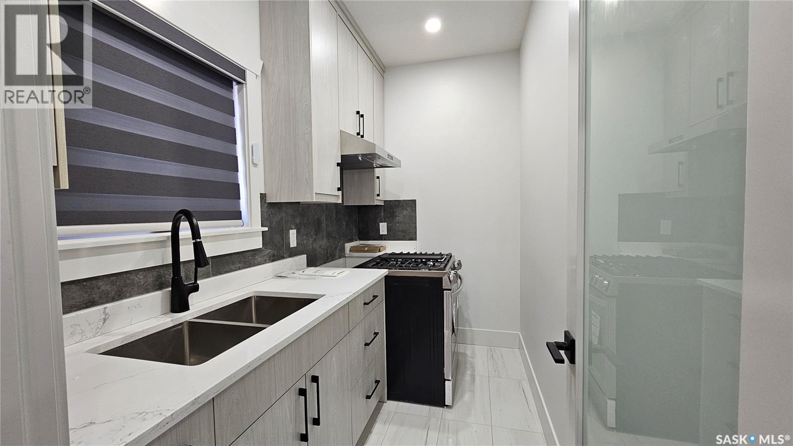 371 Sharma Crescent, Saskatoon, Saskatchewan  S7W 1K9 - Photo 5 - SK009860