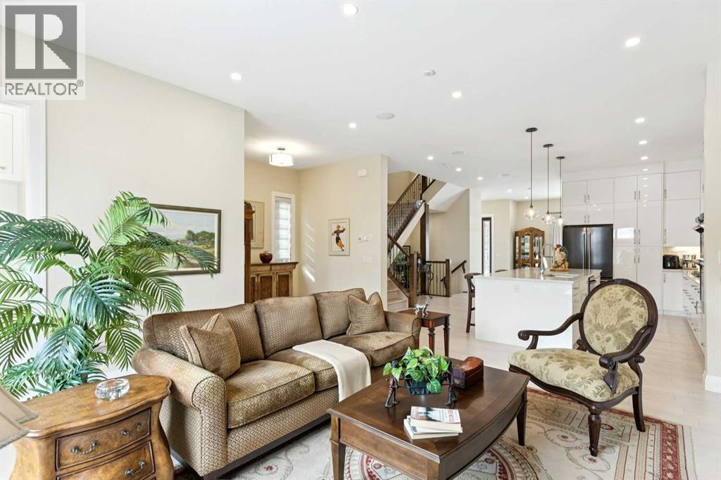 3036 28 Street SW, Calgary, Alberta  T3E 2J5 - Photo 13 - A2292324