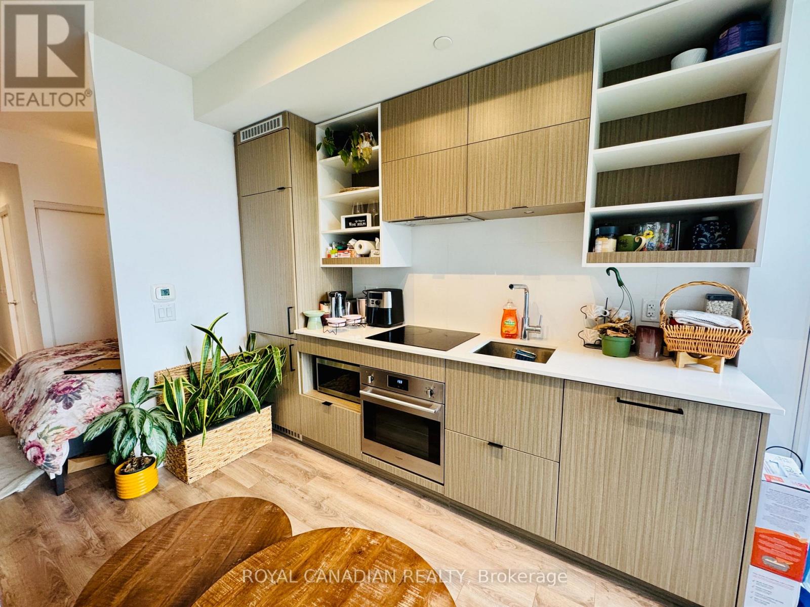 1317 - 20 Edward Street S, Toronto, Ontario  M5G 0C5 - Photo 17 - C12957330