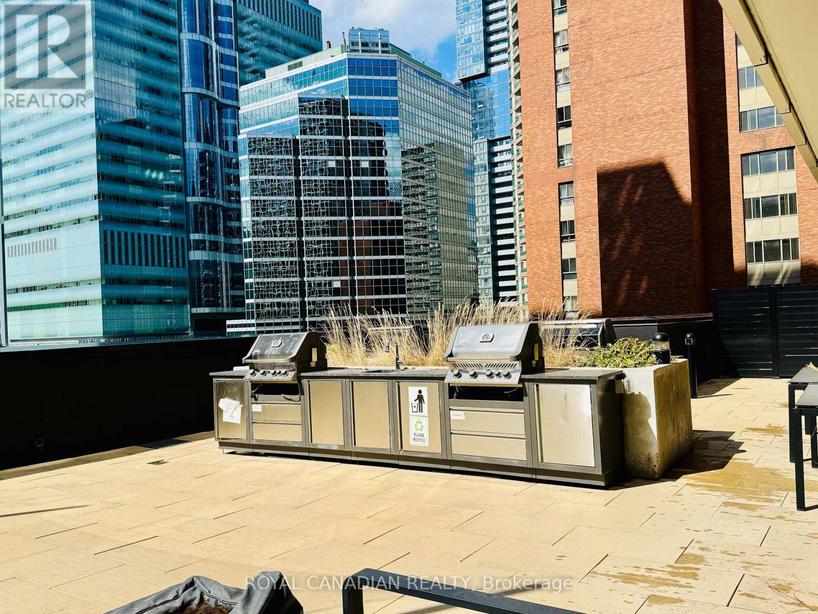 1317 - 20 Edward Street S, Toronto, Ontario  M5G 0C5 - Photo 28 - C12957330