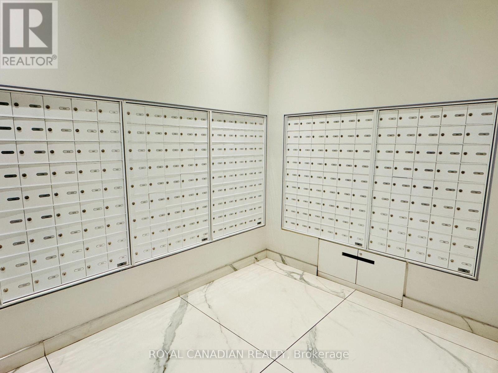 1317 - 20 Edward Street S, Toronto, Ontario  M5G 0C5 - Photo 31 - C12957330