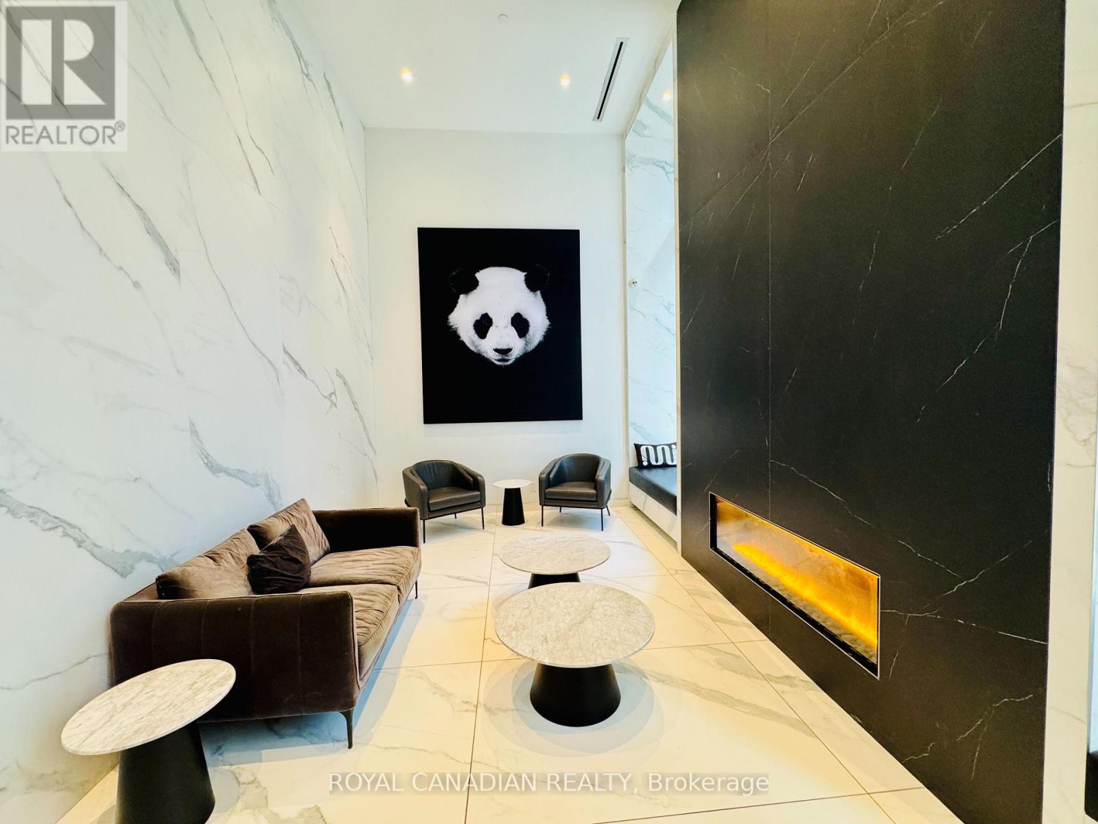 1317 - 20 Edward Street S, Toronto, Ontario  M5G 0C5 - Photo 33 - C12957330