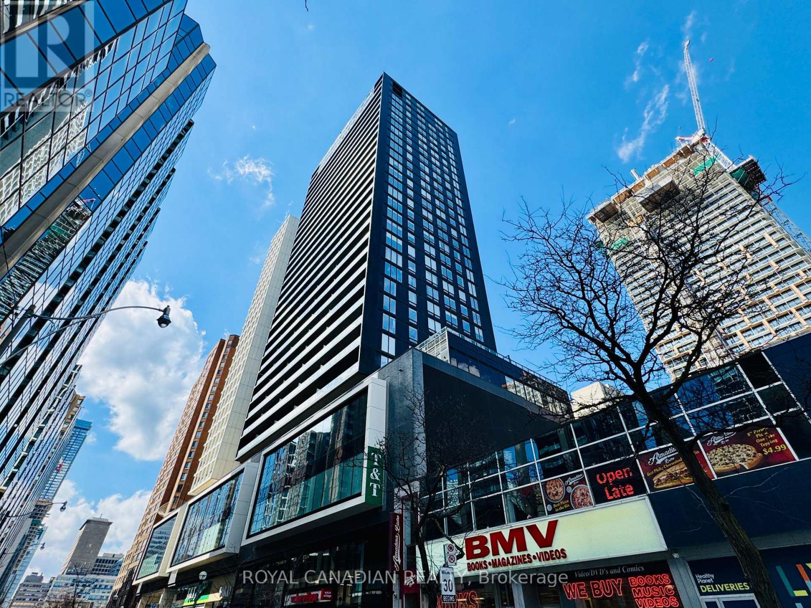 1317 - 20 Edward Street S, Toronto, Ontario  M5G 0C5 - Photo 35 - C12957330