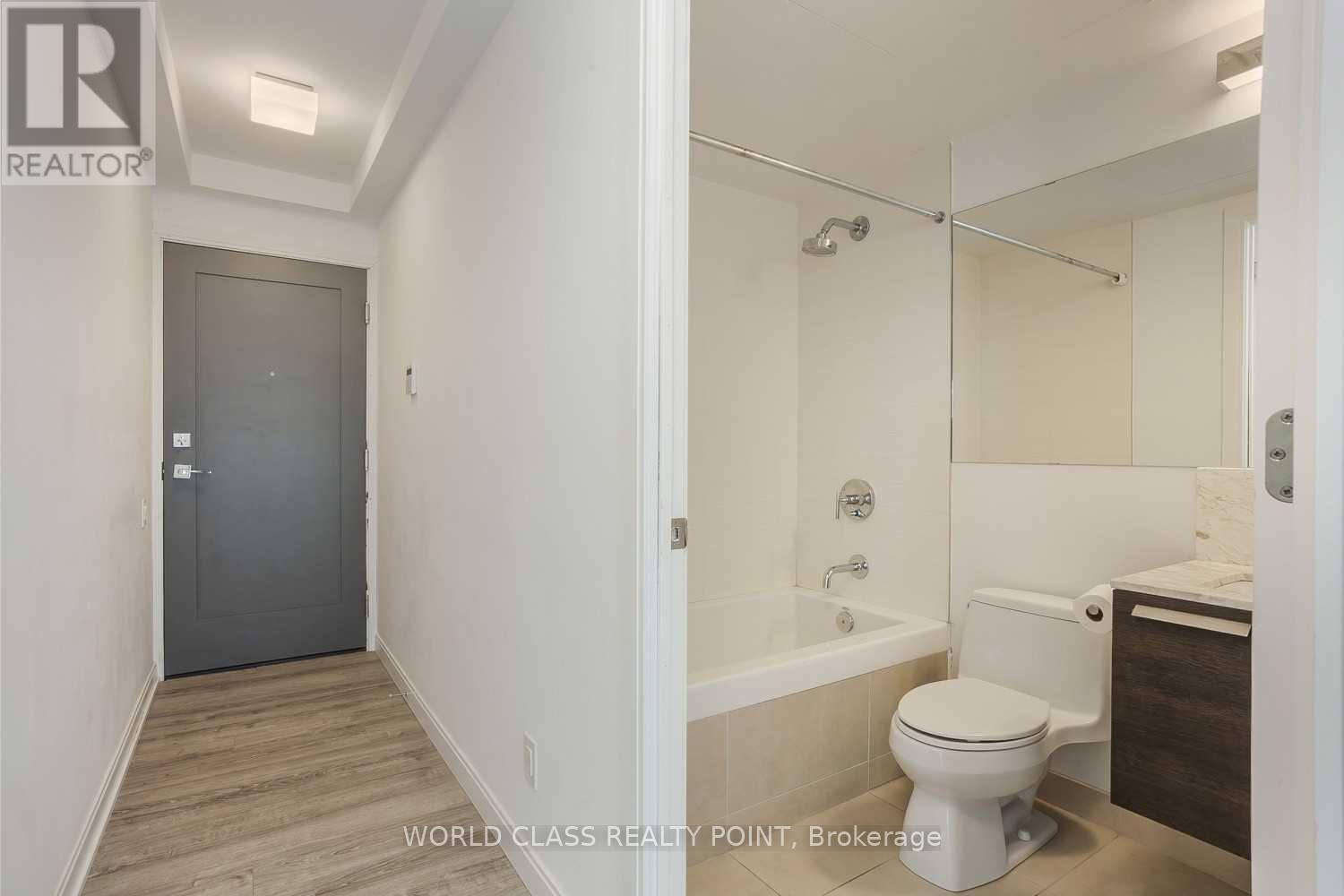 4409 - 42 Charles Street E, Toronto, Ontario  M4Y 1T4 - Photo 5 - C12957372