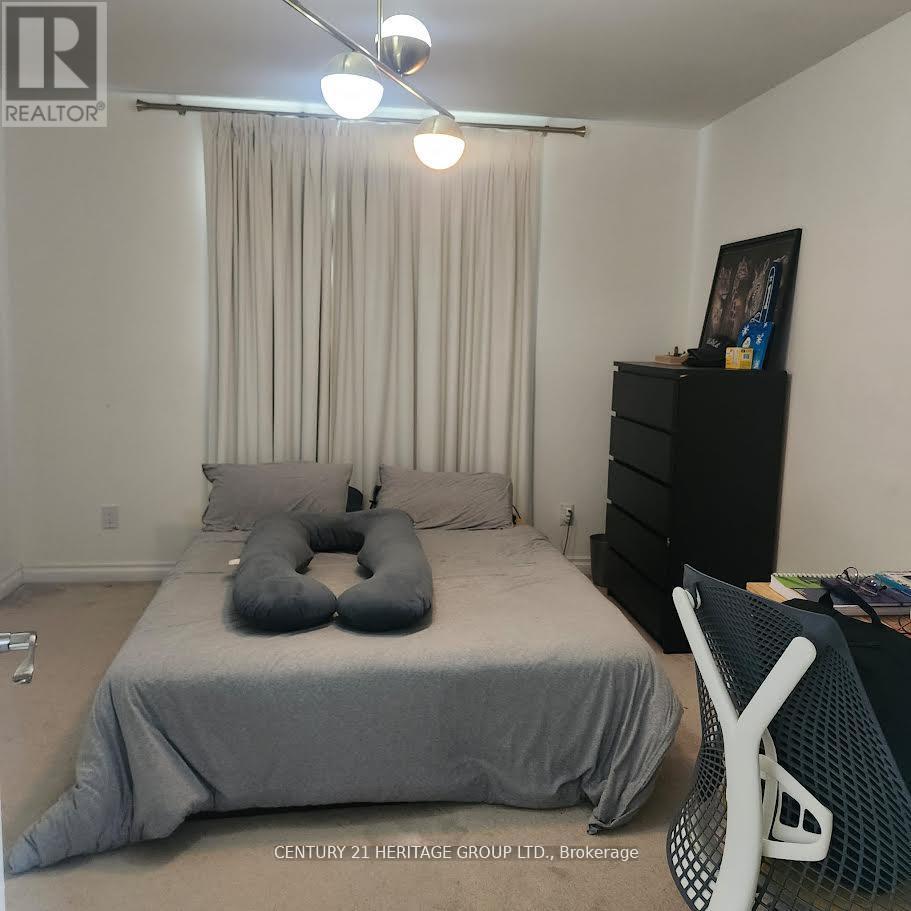 1 - 80 Rockport Crescent, Richmond Hill, Ontario  L4C 2L8 - Photo 12 - N12957322