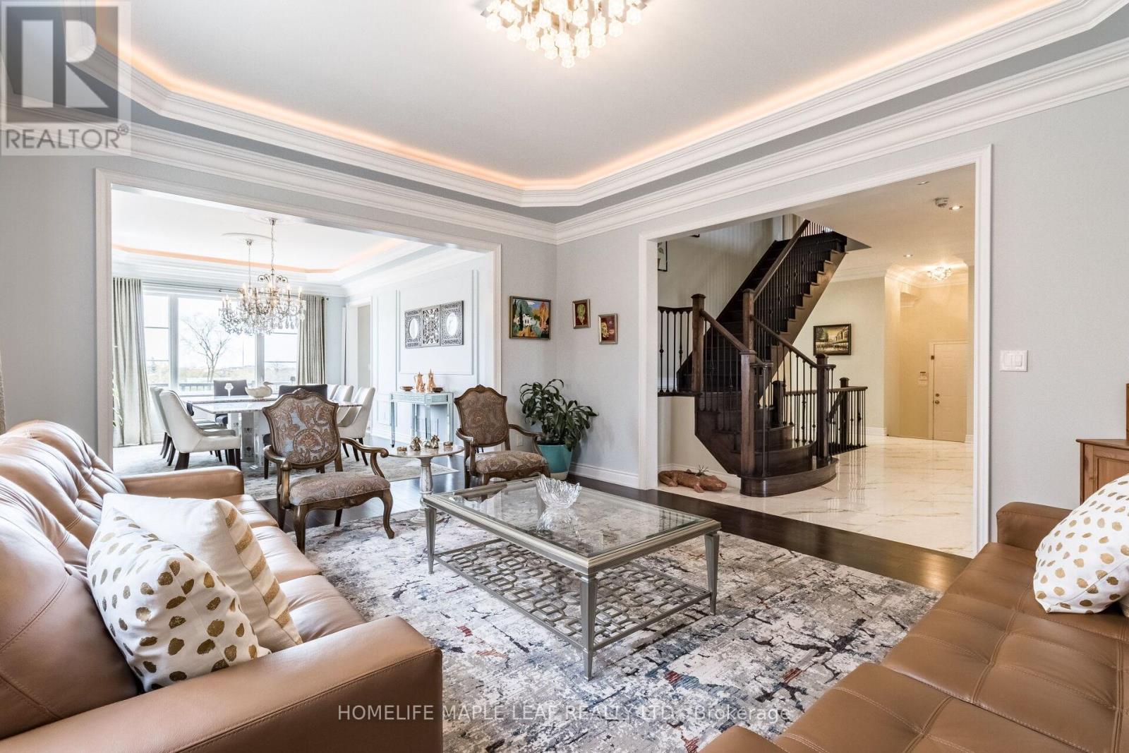 44 Herringbone Crescent, Brampton, Ontario  L6P 4B8 - Photo 8 - W12957308