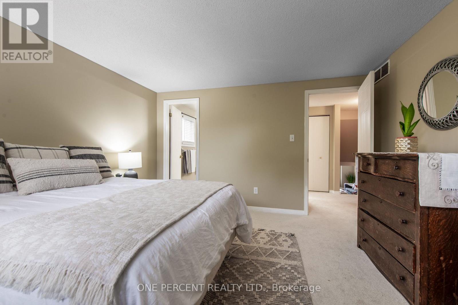 240 Walsh Crescent, Orangeville, Ontario  L9W 4T1 - Photo 19 - W12957314