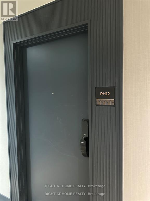 Ph12 - 405 Dundas Street W, Oakville, Ontario  L6M 5P9 - Photo 4 - W12957320