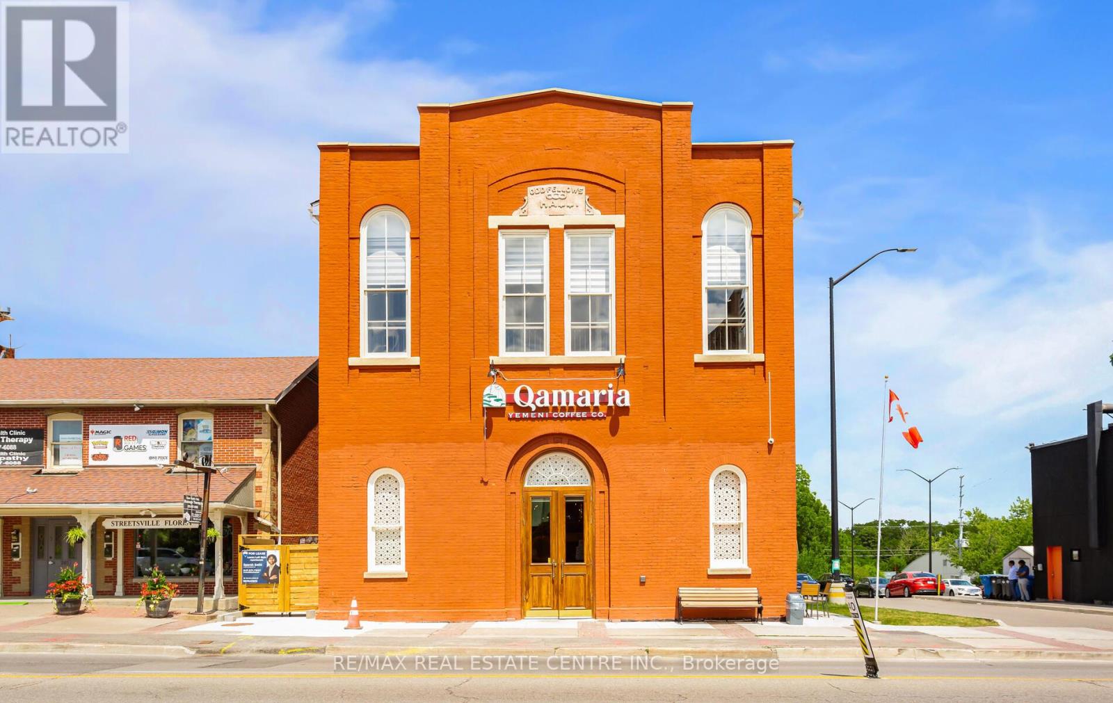 204 - 271 Queen Street S, Mississauga, Ontario  L5M 1L9 - Photo 2 - W12957342